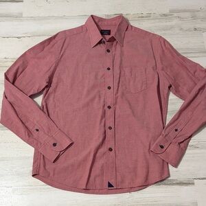UNTUCKit Men's Casual Red Soft Brushed Oxford  Button-Down Shirt